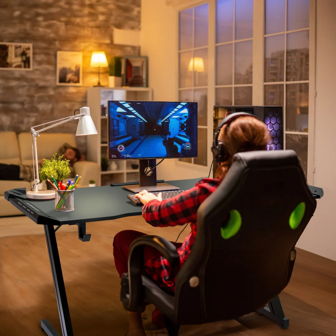 GameMate Premium Gamerbord med RGB Lys - iHero - Gamerbord sammenligning - Techii.dk